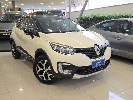 RENAULT CAPTUR 1.6 16V SCE FLEX INTENSE X-TRONIC RENAULT CAPTUR 1.6 16V SCE FLEX INTENSE X-TRONIC